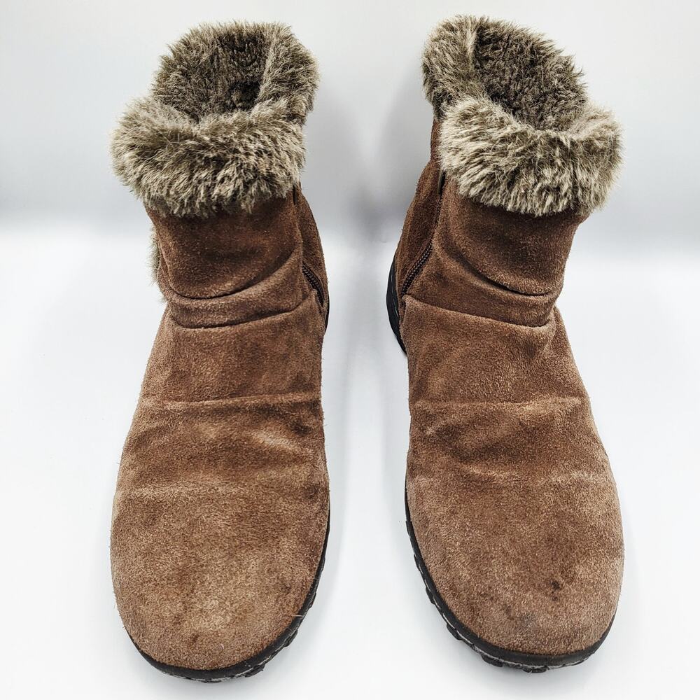 Khombu Lindsey Brown Suede Faux Fur Ankle Boots Round Toe Water Repellent Size 9